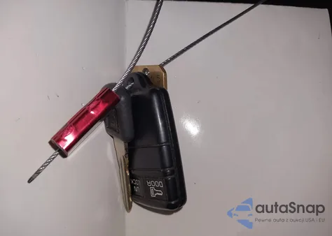 1995 GMC Sierra K2500 z USA, uszkodzony, nr VIN 2GTFK29K3S1592912